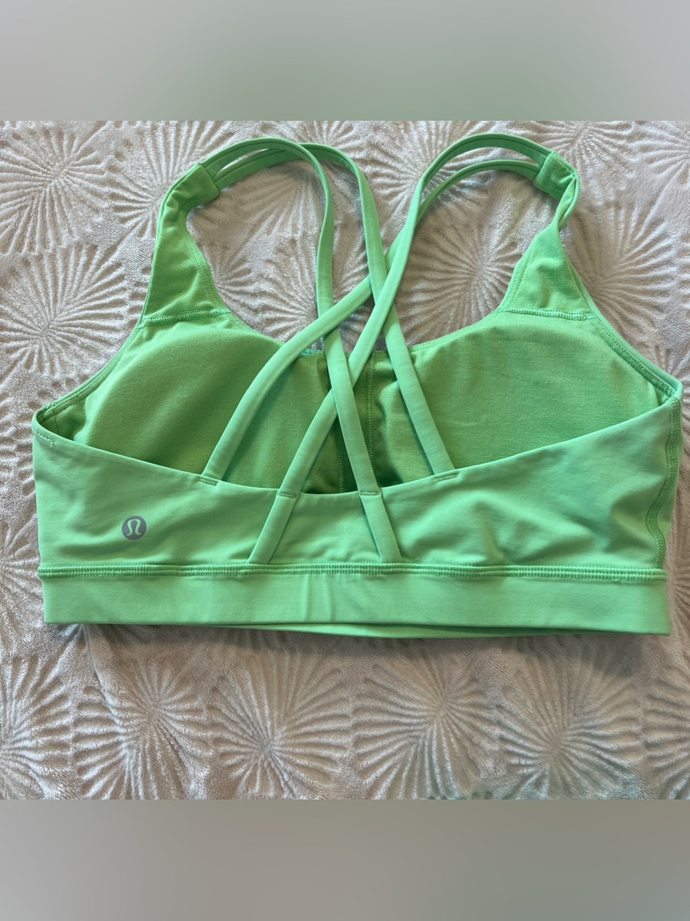 lululemon athletica Green Strappy Sports Bra - Light Support sz.8 EXCELLENT